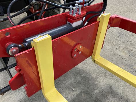 Rotating Pallet ForkS 